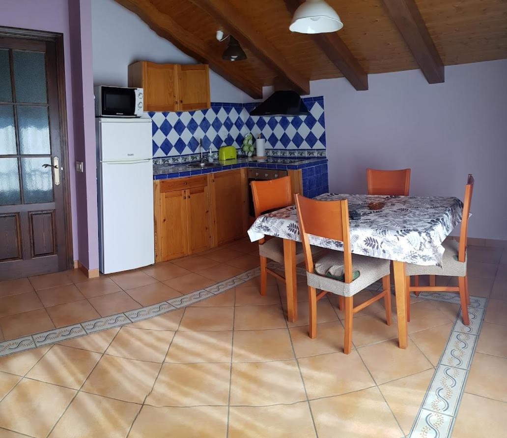 Apartamento Casa Cavero Almazorre Bagian luar foto